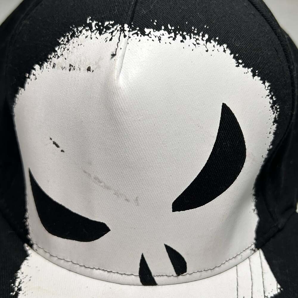 VTG Marvel Punisher Ball Cap Hat White Skull Snapback Black Camo RARE - Picture 4 of 11